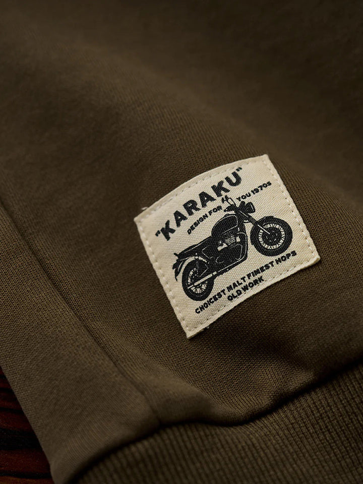 "Cat Wearing Helmet" Print &amp; Karaku Logo Embroidery V-Gusset Sweatshirt