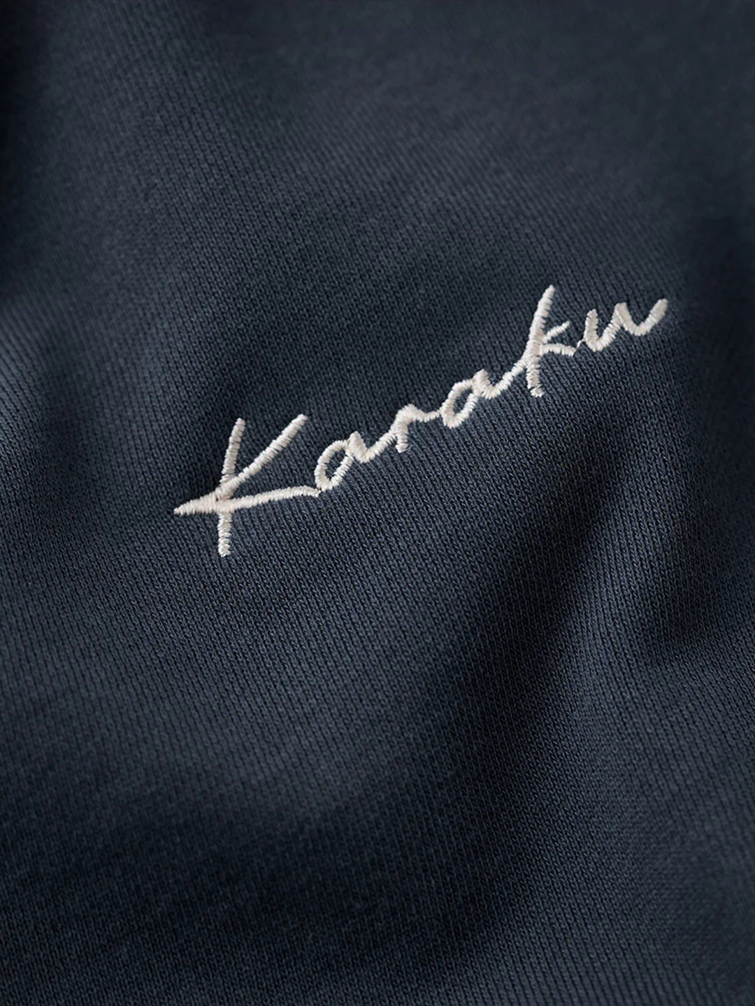 “KaraKu” Embroidery &amp; “Hannya Mask / Samurai Cat” Print Loopback V-Gusset Sweatshirt