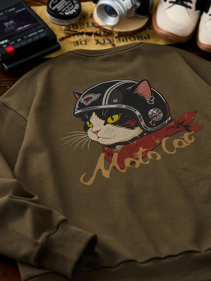 "Cat Wearing Helmet" Print &amp; Karaku Logo Embroidery V-Gusset Sweatshirt