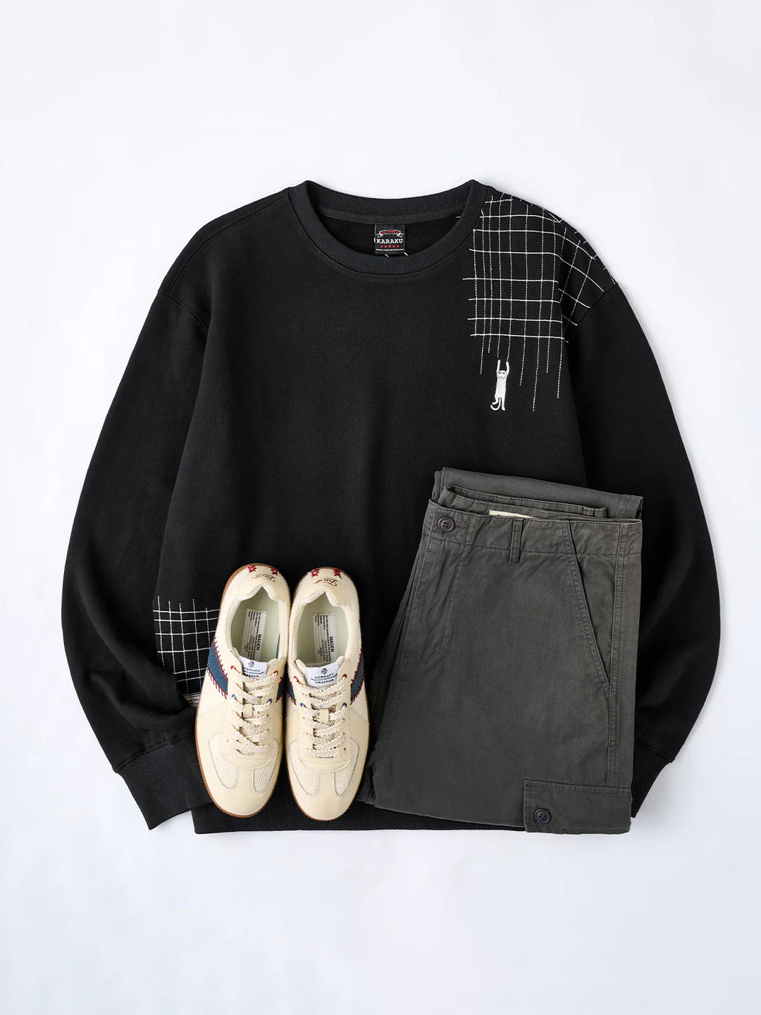 “Scratching Cat” Sashiko Embroidered Sweatshirt