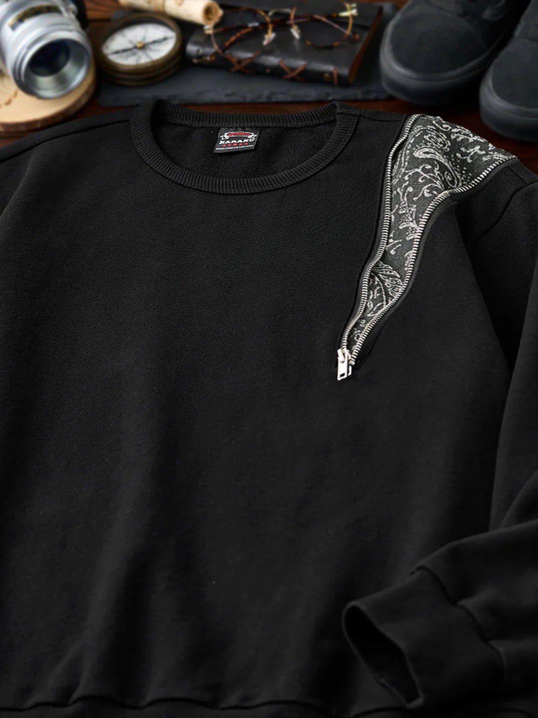 Paisley Pattern Denim Panel &amp; Zip Crewneck Pullover Sweatshirt