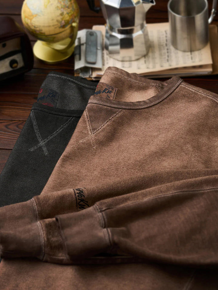 “KARAKU” Embroidered Logo Vintage-style Navy Crew Neck Sweatshirt
