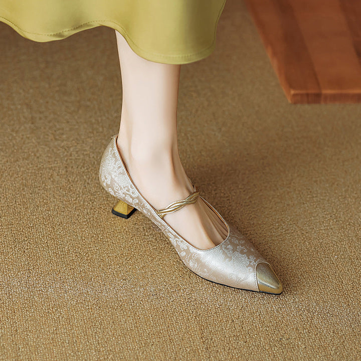 Savana Kitten Heels