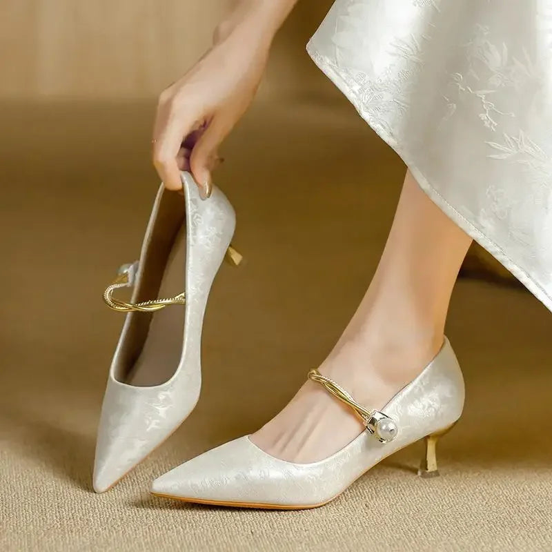 Monroe Kitten Heels