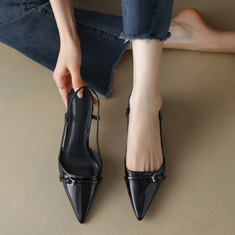 Elvor Kitten Heels