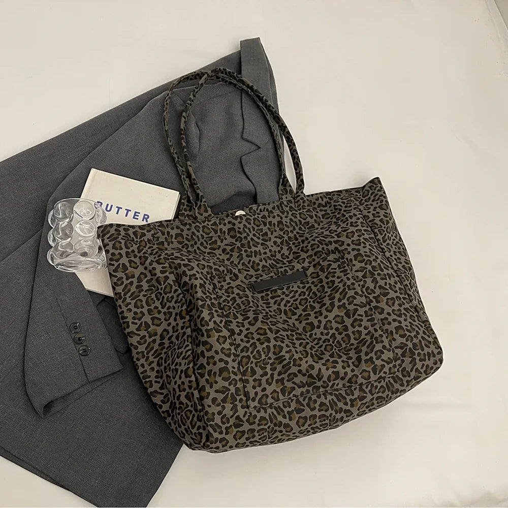 Juna | Tote Bag