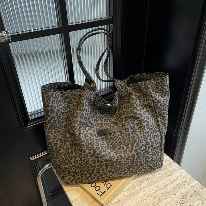Juna | Tote Bag