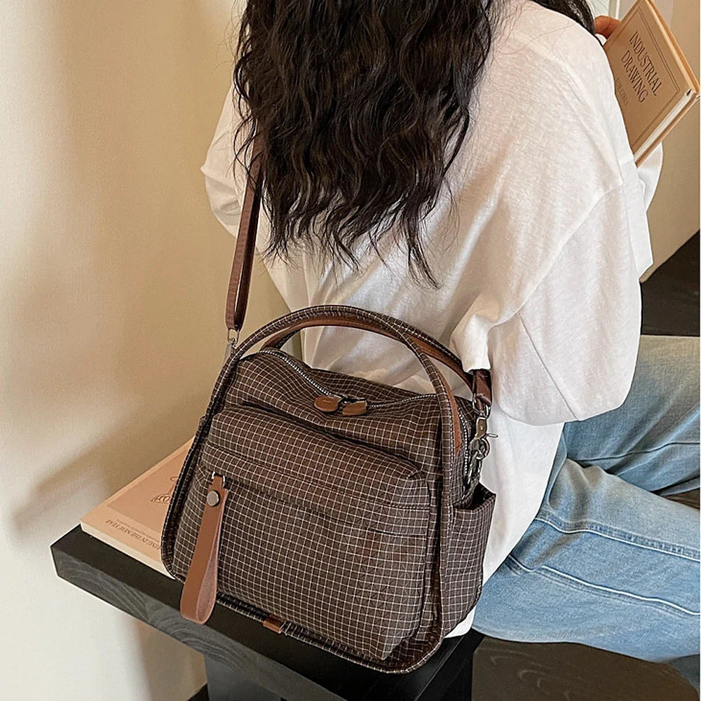 Lyona | Grid Fabric
