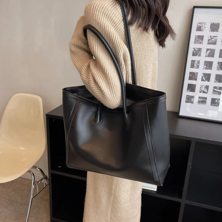 Elora | Tote Bag
