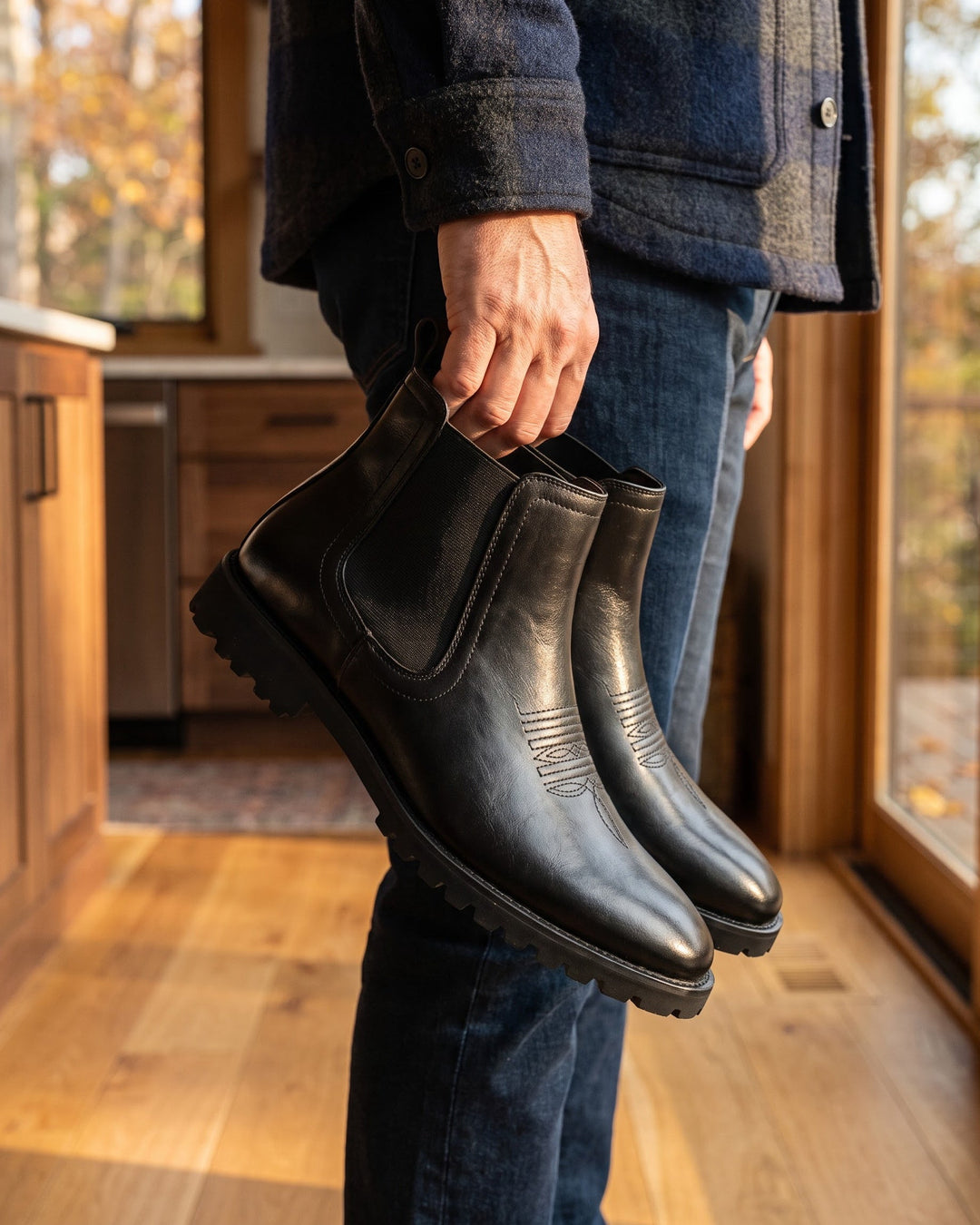 Julio Leather Chelsea Boot