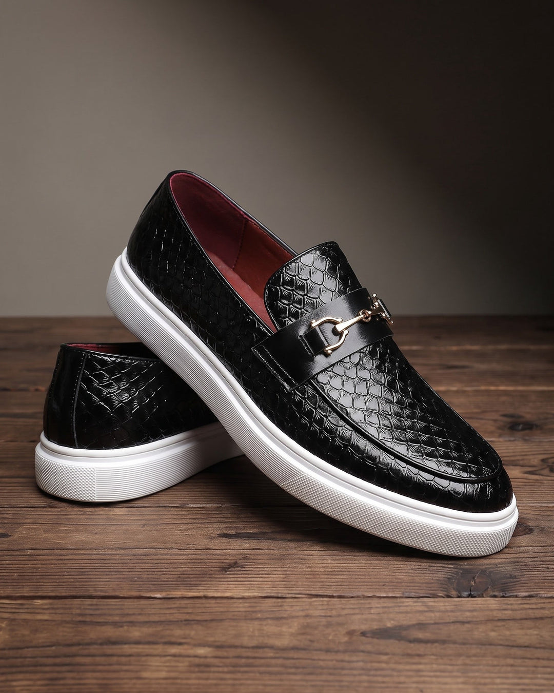 Iker Leather Sneaker