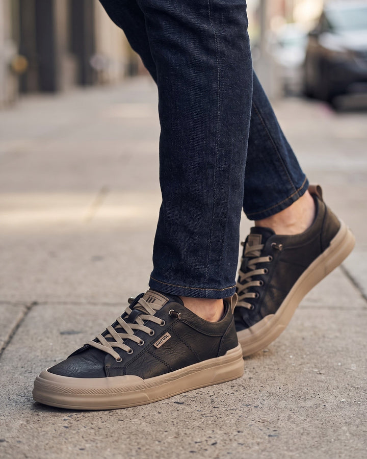 Carlo Leather Sneaker