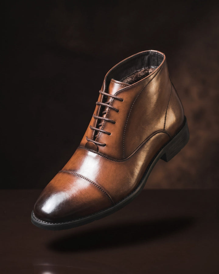 Reynaldo Leather Chukka Boot