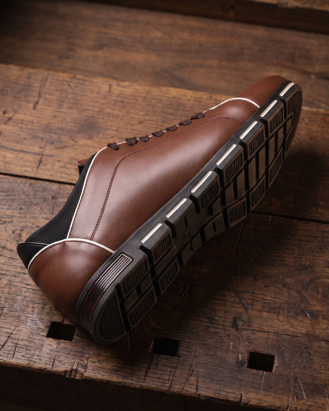 Reynaldo Leather Sneaker