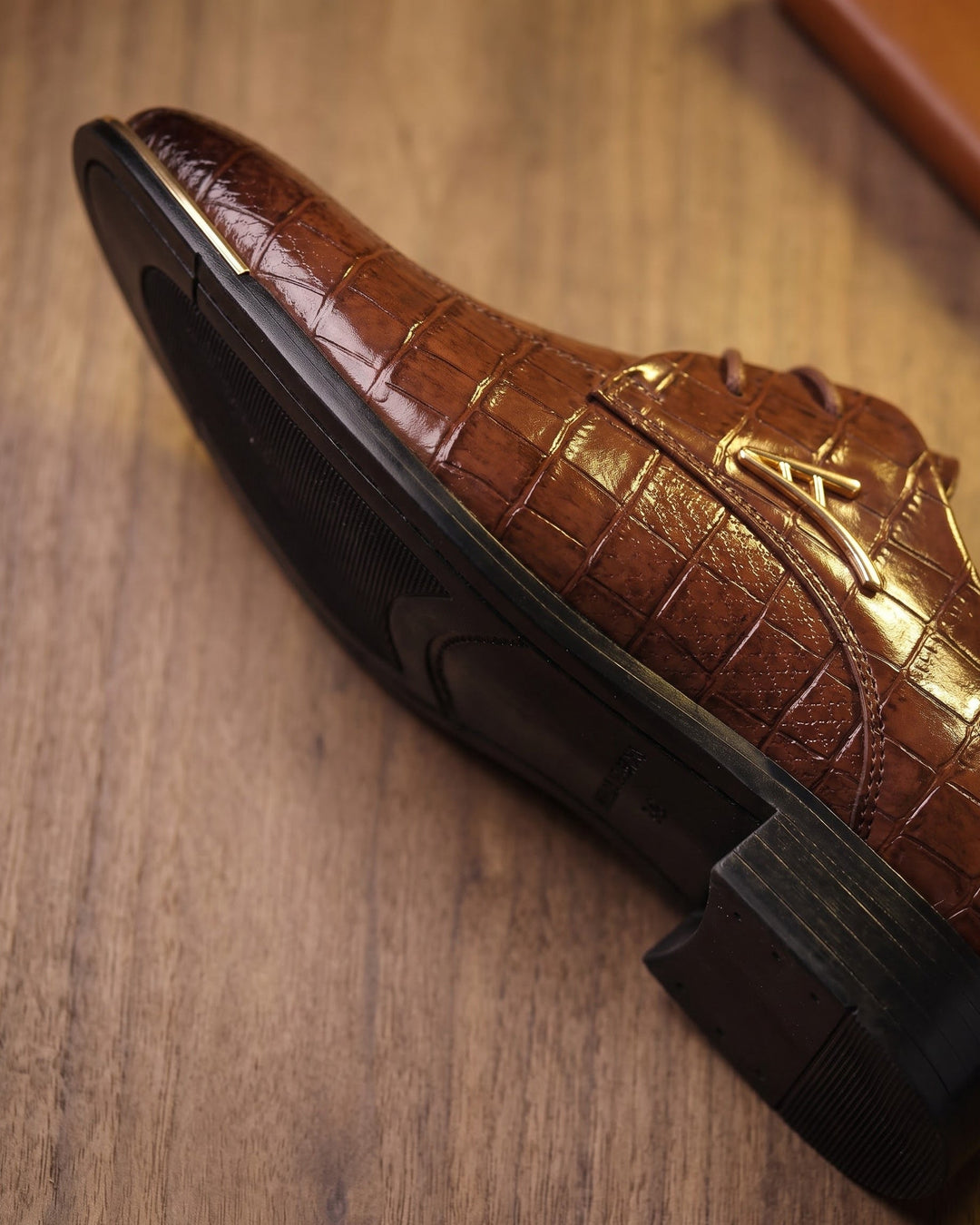 Feliciano Leather Derby