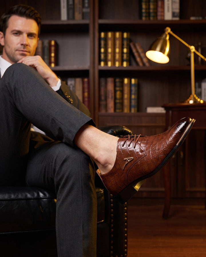 Feliciano Leather Derby