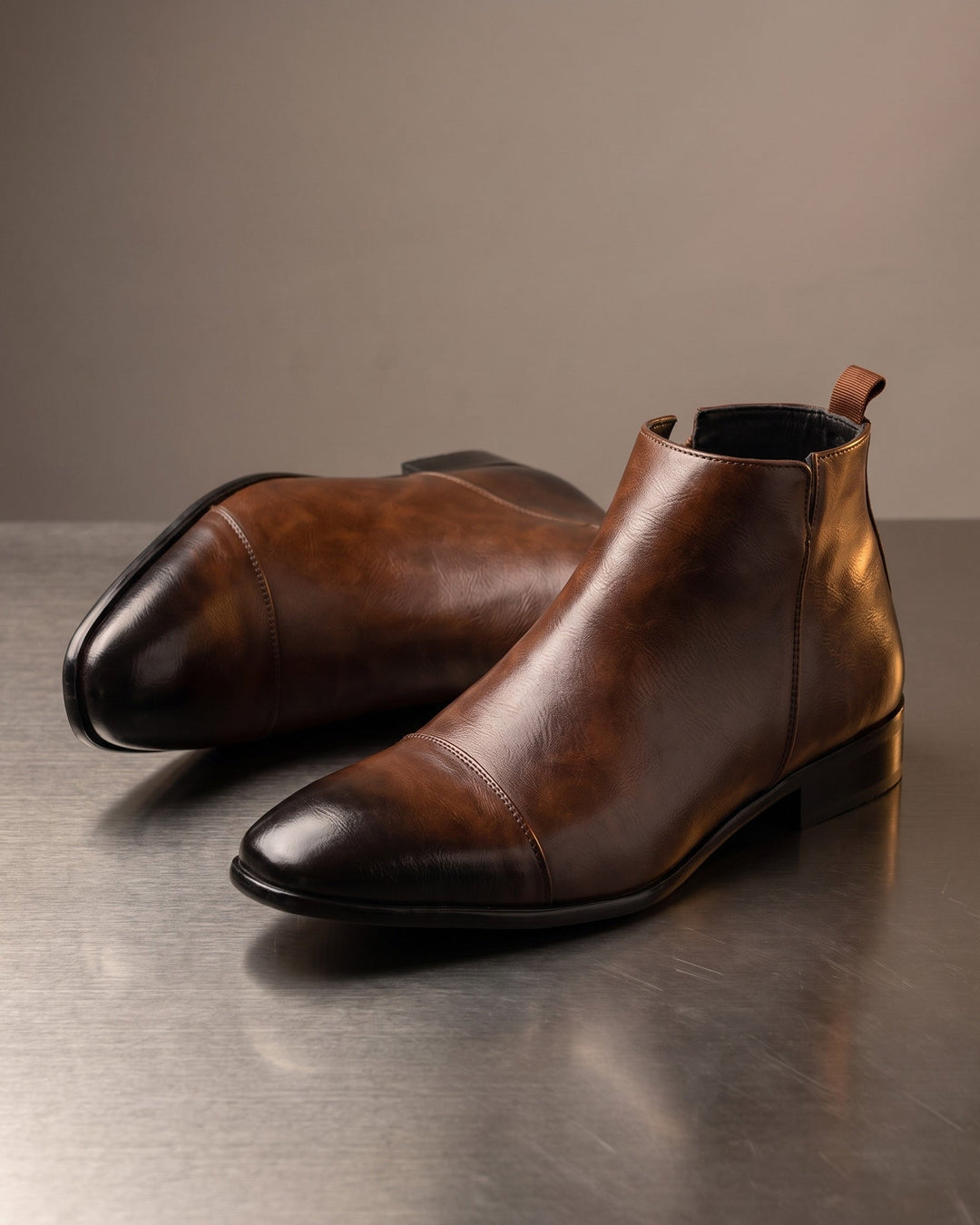 Leonel Leather Chelsea Boot