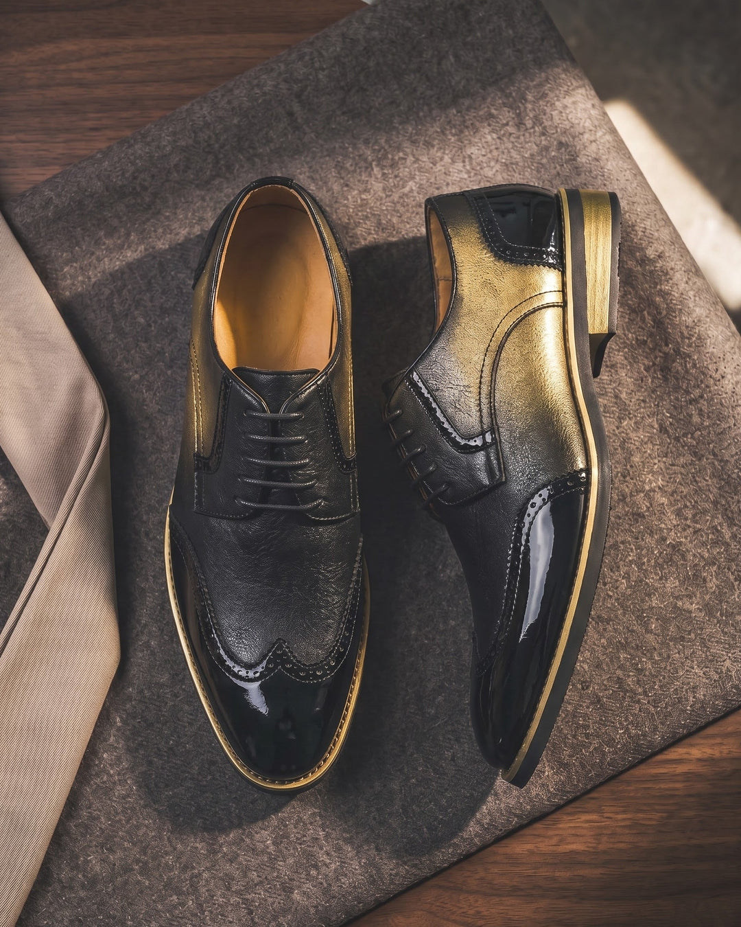Alonso Leather Derby