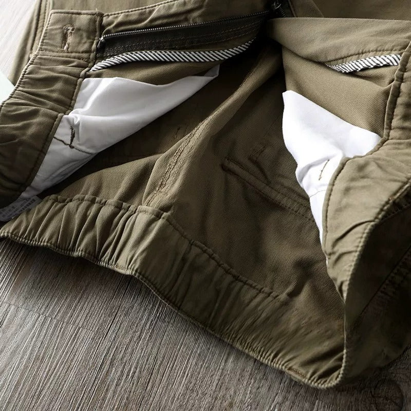 Multi-pocket Straight-leg Casual Trousers